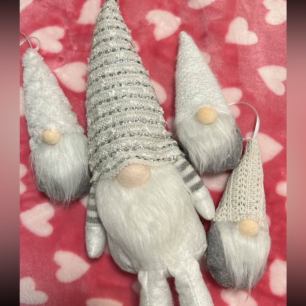 Mini holiday Christmas gnomes